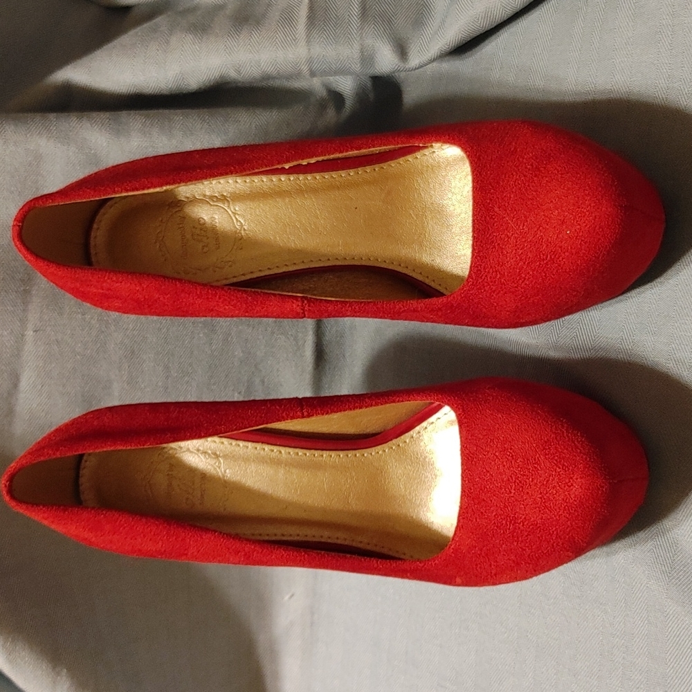 🔴 Ollio Heels